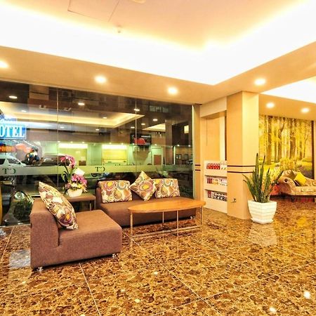 Hotel Zamburger Grand City Malacca Exterior foto