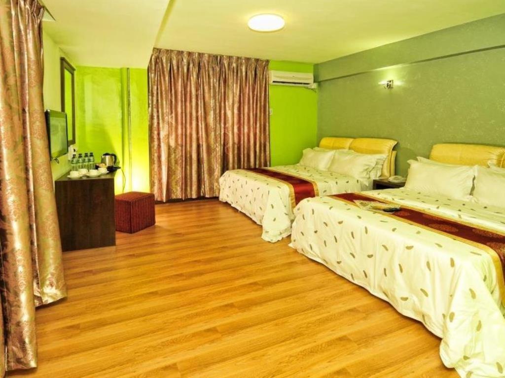 Hotel Zamburger Grand City Malacca Exterior foto
